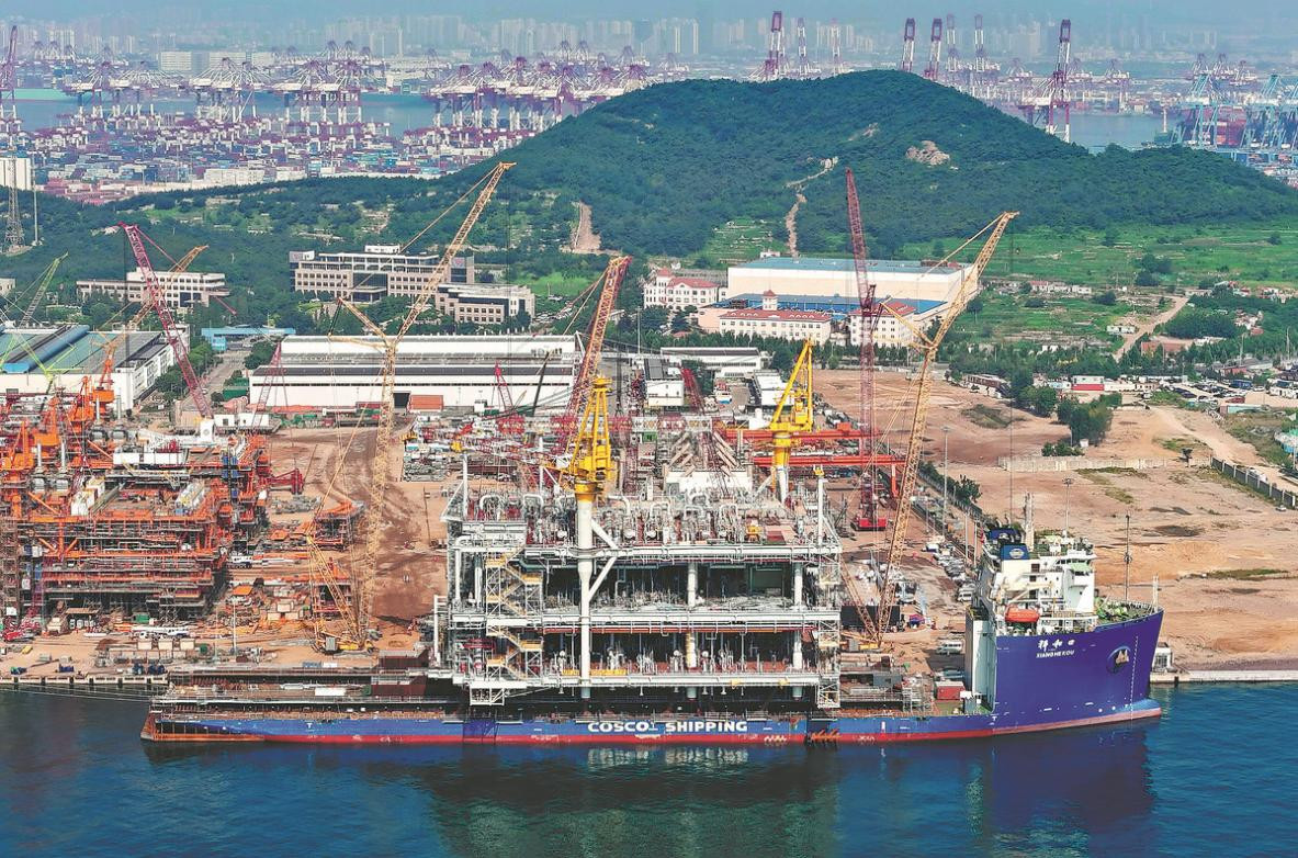 Blog công ty mới nhất về Một nền tảng dầu khí ngoài khơi lớn của Trung Quốc đã chính thức được giao ở Thanh Đảo