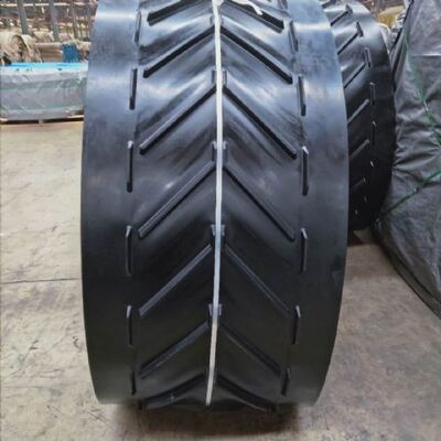 Mua OEM ODM cao su Herringbone Mô hình dây chuyền vận chuyển 500mm chiều rộng online manufacture