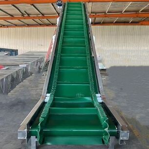 Mua NN100 Vành dây chuyền vận chuyển nghiêng bên lưng có băng thông 1500mm và 2-10 lớp cho vận chuyển nghiêng lớn online manufacture